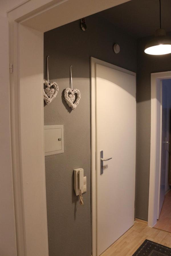 Appartment In Walldorf Mit Schlafzimmer, Kueche Und Bad Exterior foto